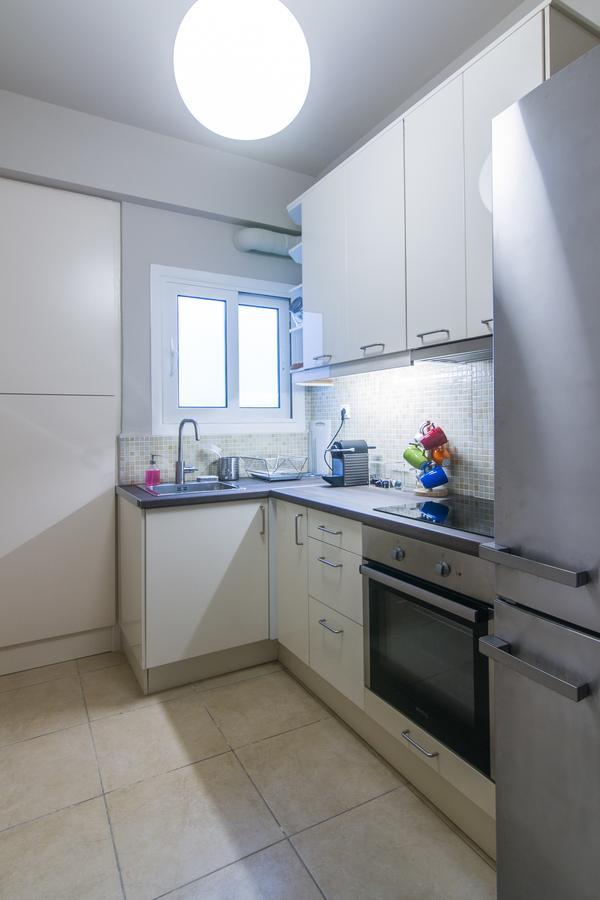 Aba Junior Apartment Veikou Street Atenas Exterior foto